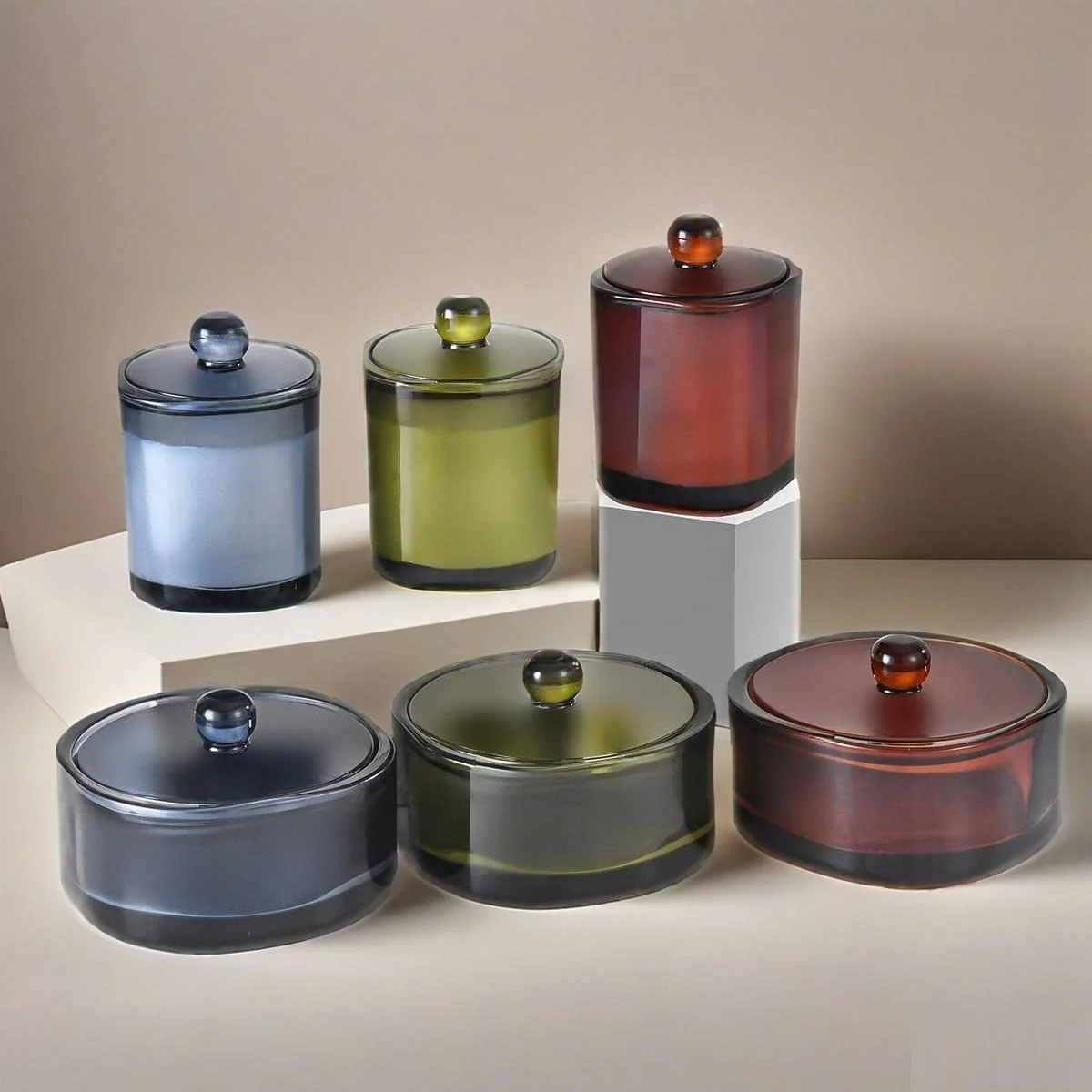 Customized Sprayed Soy Wax Scented Candles for Women with Lids
