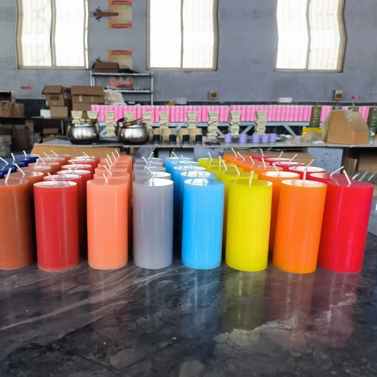 Factory Wholesale Paraffin Wax Pillar Candles for Wedding Event Decor