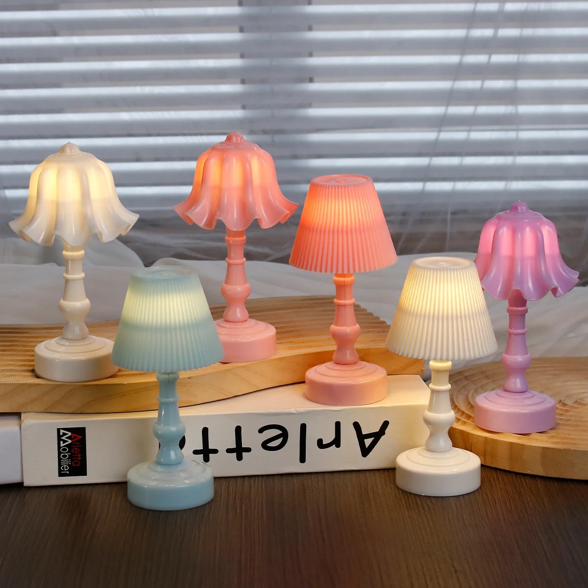 Wholesale Retro Ornament Decorative Bedroom LED Night Light